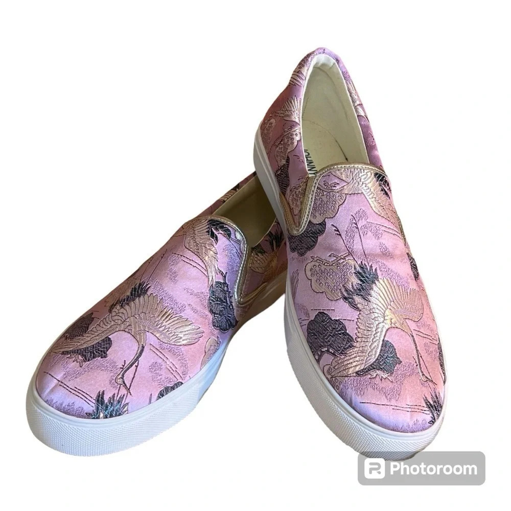 Johnny Was Crane Slip-On Sneakers Sz-9